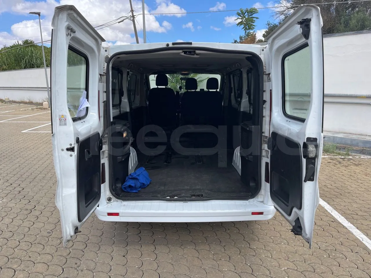 Opel Vivaro - B X83 -EUR6 -85kW -5.399m - luggage rack photo