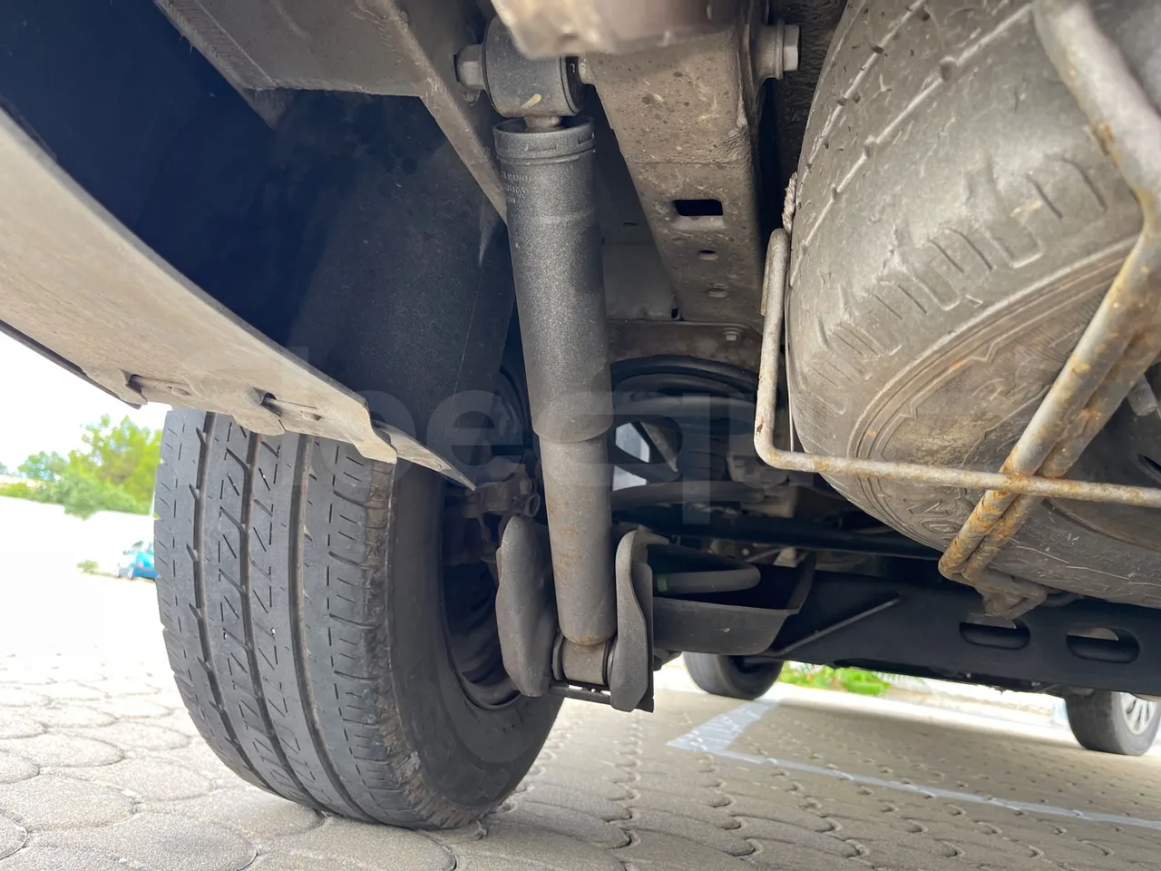 Opel Vivaro - B X83 -EUR6 -85kW -5.399m - axle 2 shock absorbers 1 left