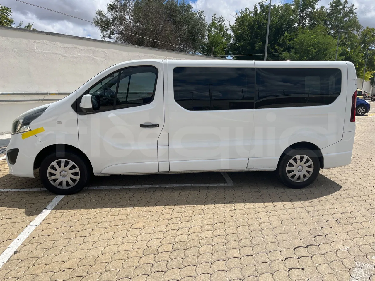 Opel Vivaro - B X83 -EUR6 -85kW -5.399m - left side photo