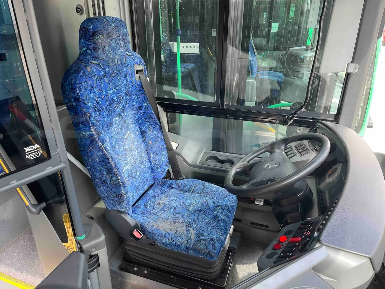 Mercedes-Benz Citaro O 530 LE - Euro 6 - 220 kW - 12.170 mt - driver microphone accessories photo