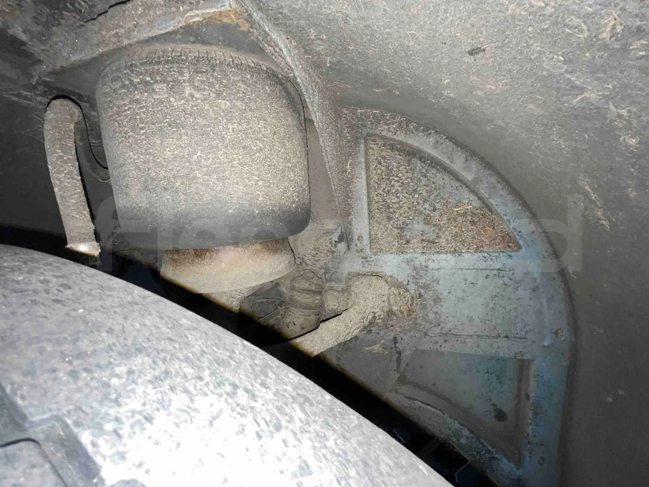 Mercedes-Benz Citaro O 530 LE - Euro 6 - 220 kW - 12.170 mt - front brake calipers left