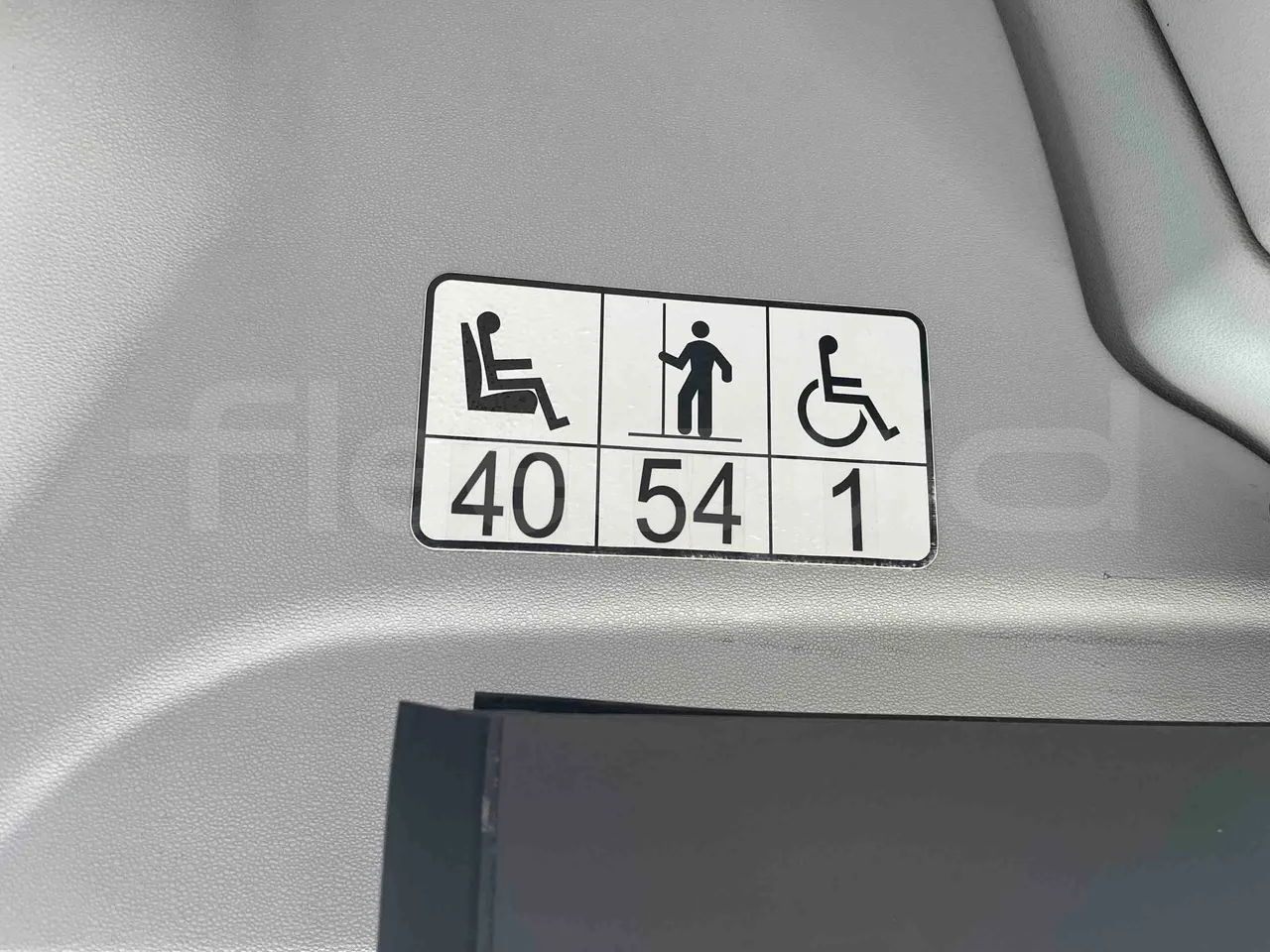 Mercedes-Benz Citaro O 530 LE - Euro 6 - 220 kW - 12.170 mt - seat plate photo