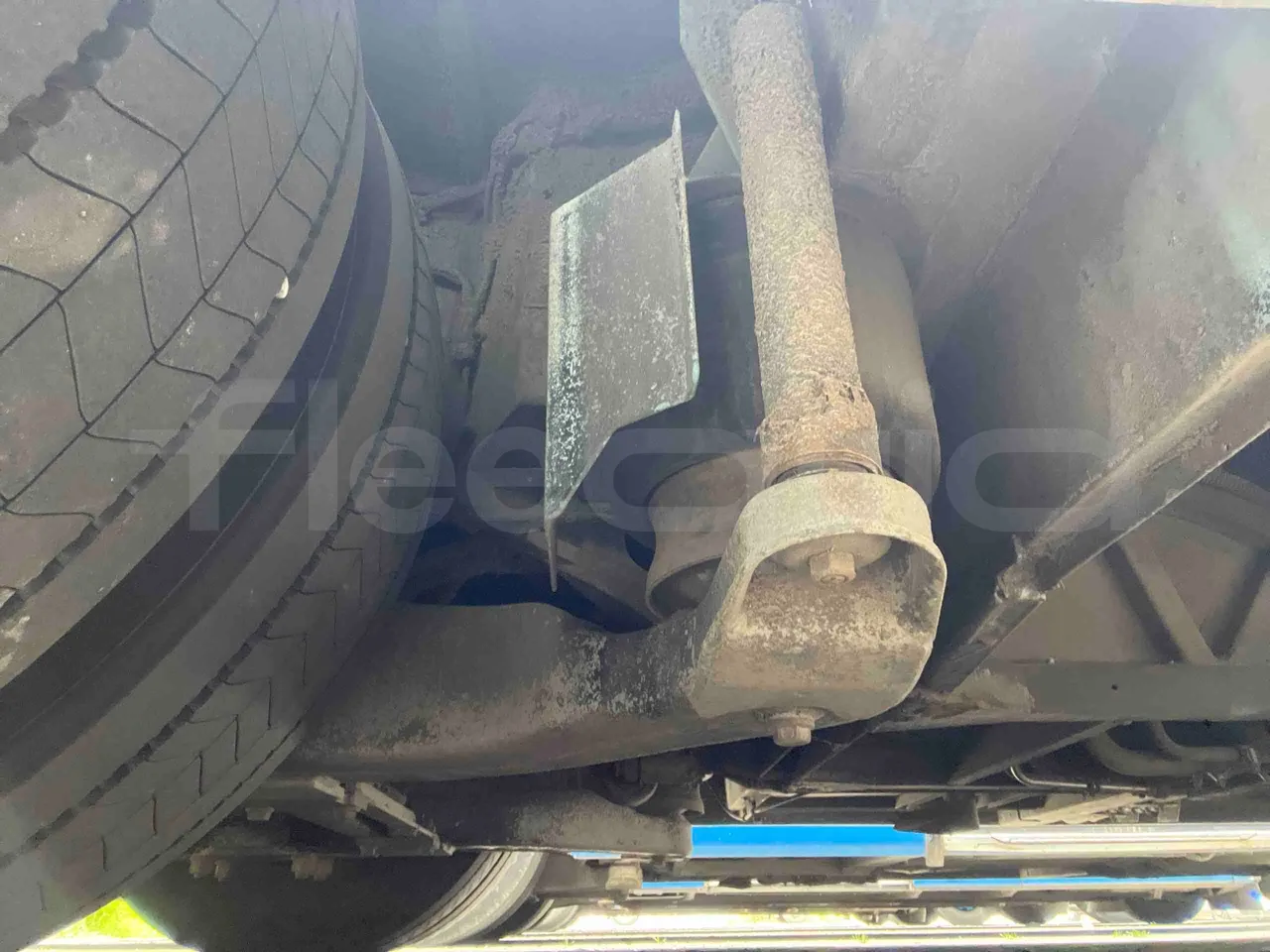 Mercedes-Benz Citaro O 530 LE - Euro 6 - 220 kW - 12.170 mt - axle 3 air springs 1 right