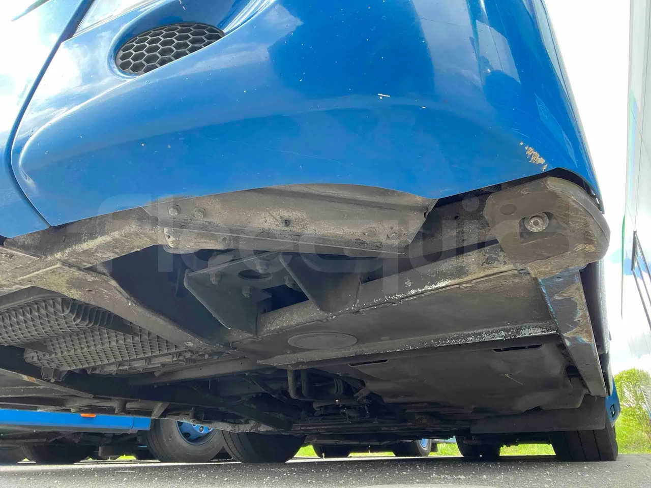 Mercedes-Benz Citaro O 530 LE - Euro 6 - 220 kW - 12.170 mt - front axle left side