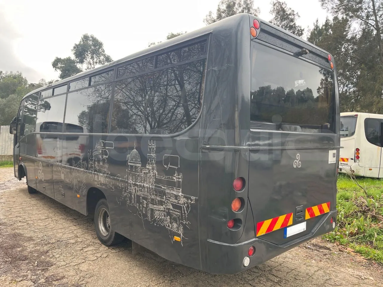 Man 10.225 FOCL 10.552 FOCL - Euro3 - 162 kW - 8 mt - 3/4 left rear side