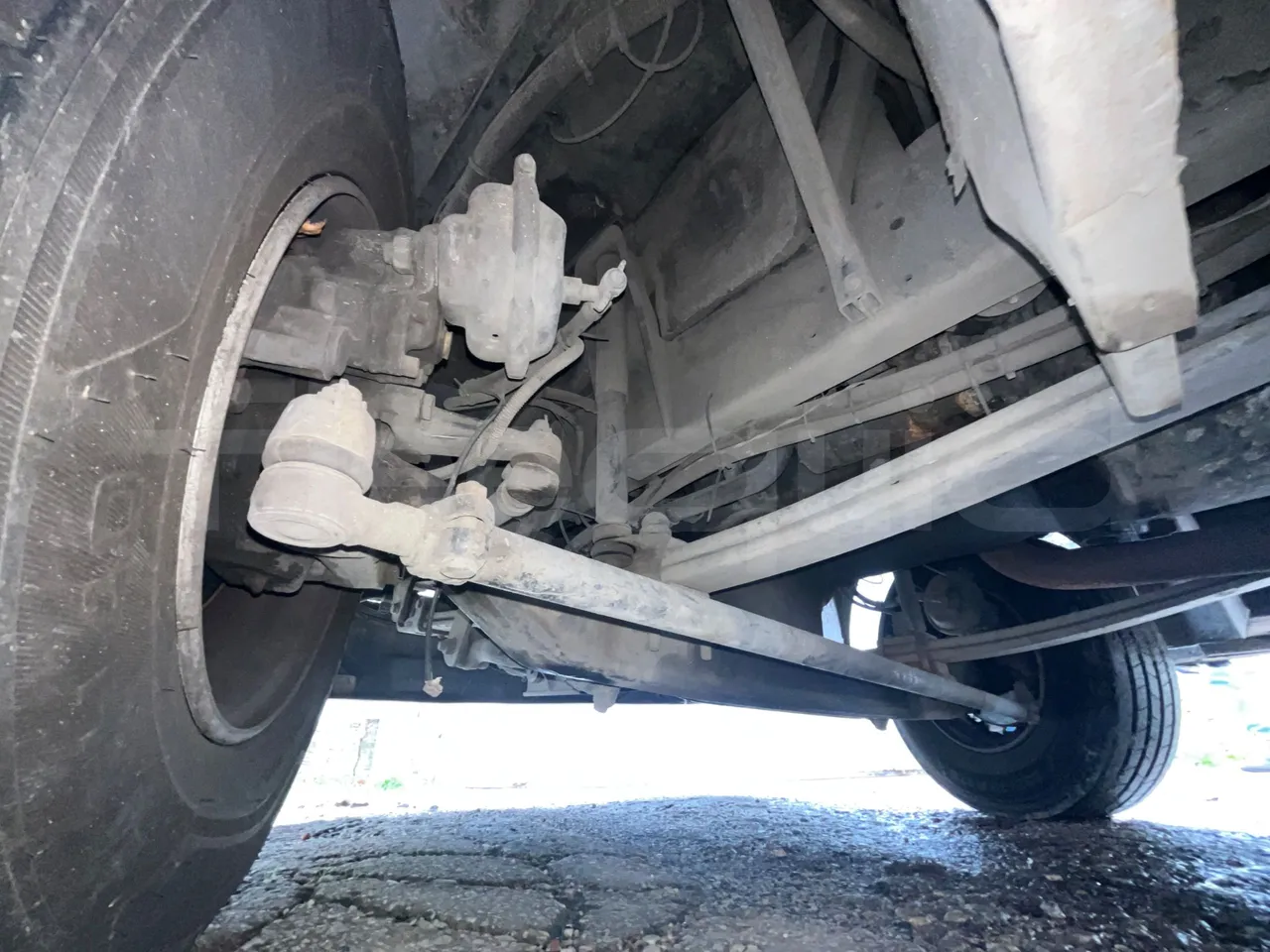 Man 10.225 FOCL 10.552 FOCL - Euro3 - 162 kW - 8 mt - front shock absorbers left