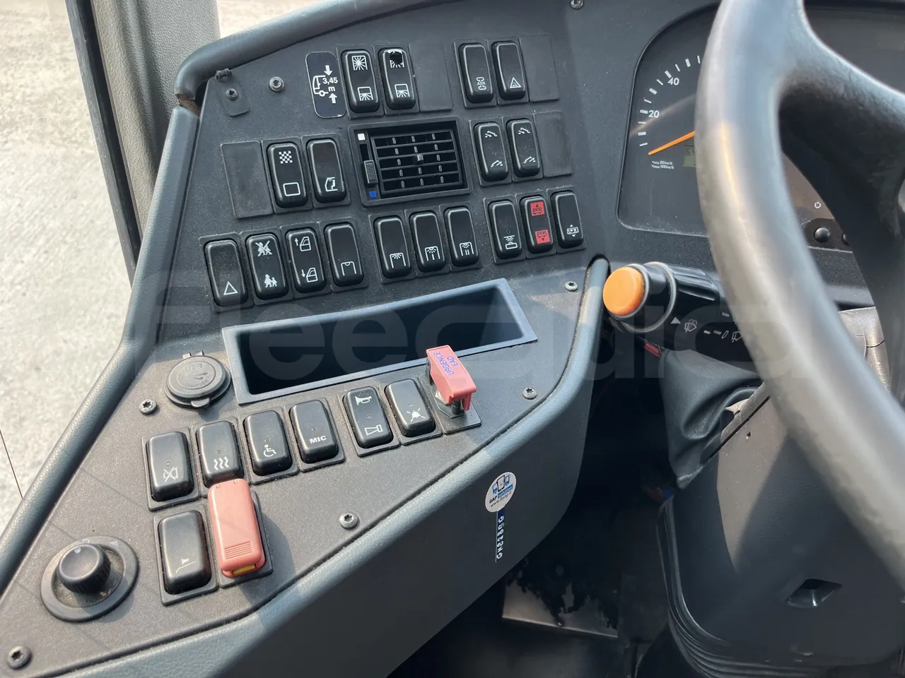 Setra S415 - Onboard Device 1