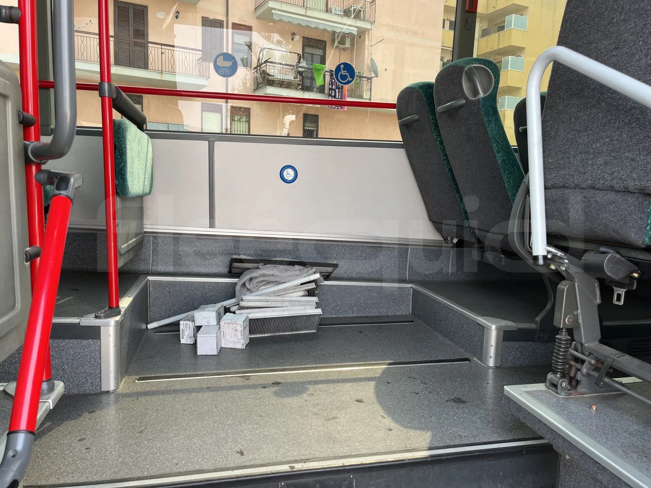 Setra S415 - Disabled Area