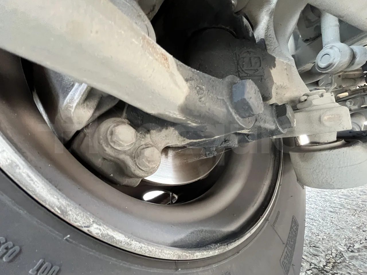 Setra S415 - First Axle Discs Left Side