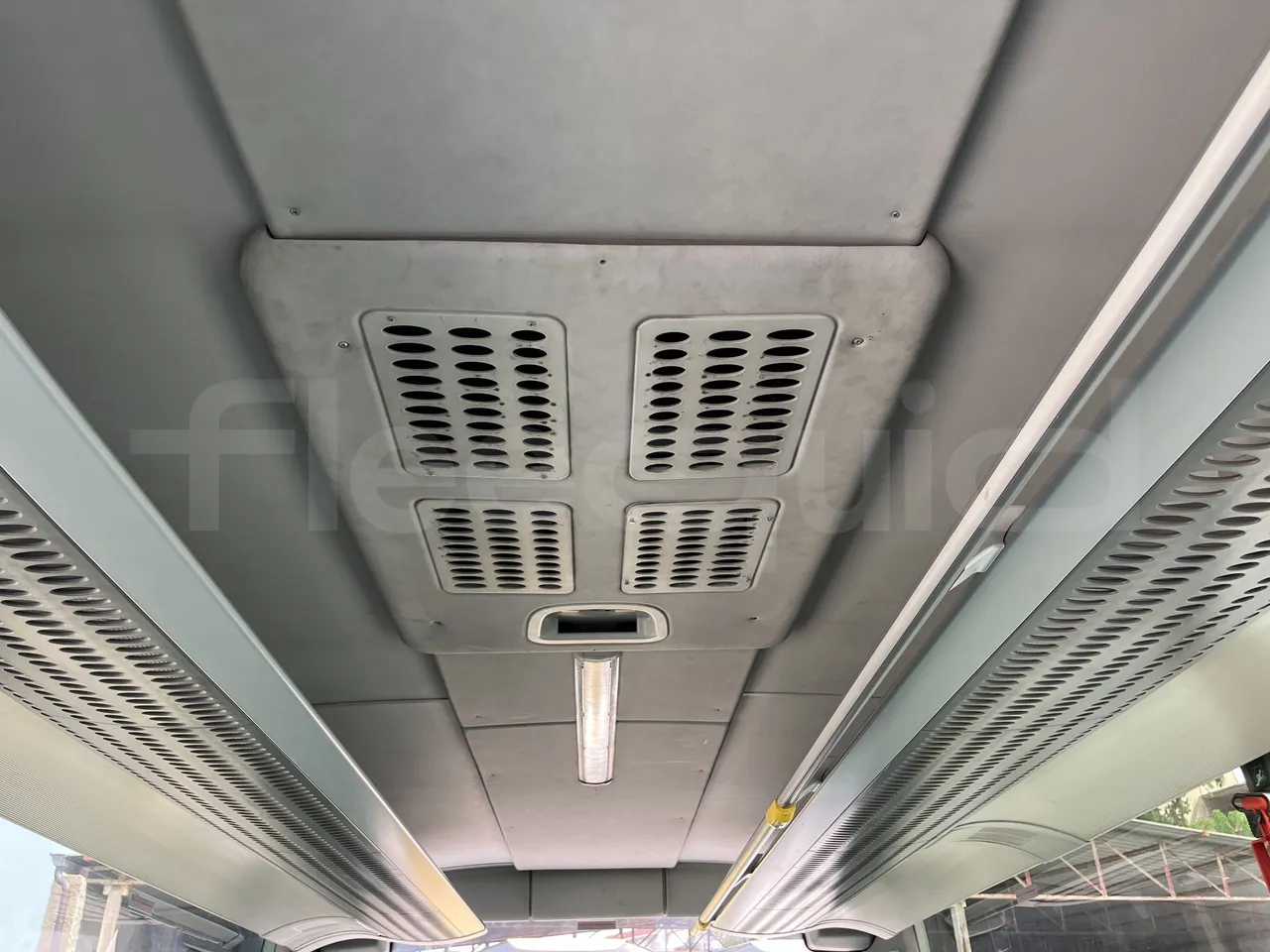 Setra S415 - Roof Hatch 1