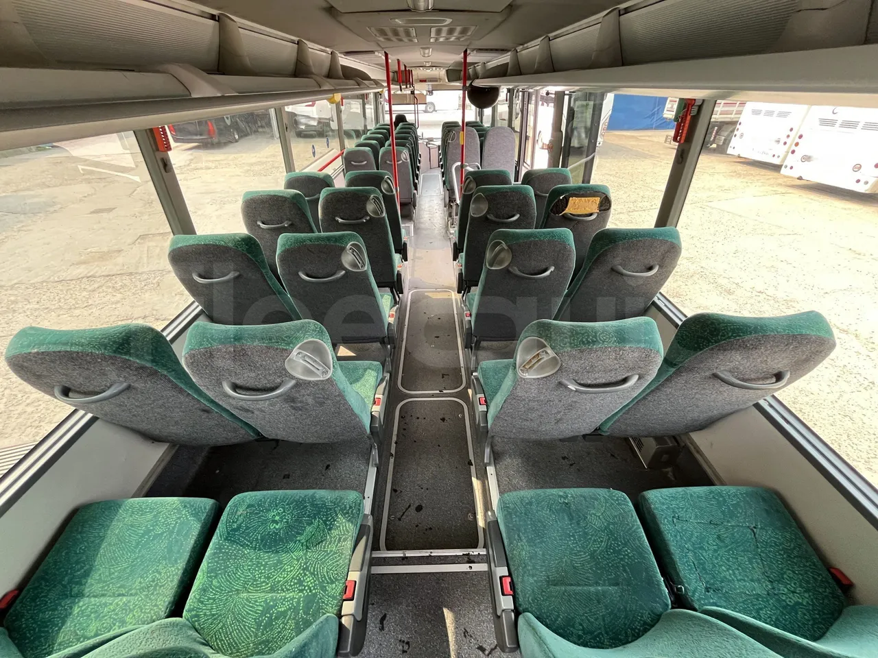 Setra S415 - Forward Seats From Middle Position