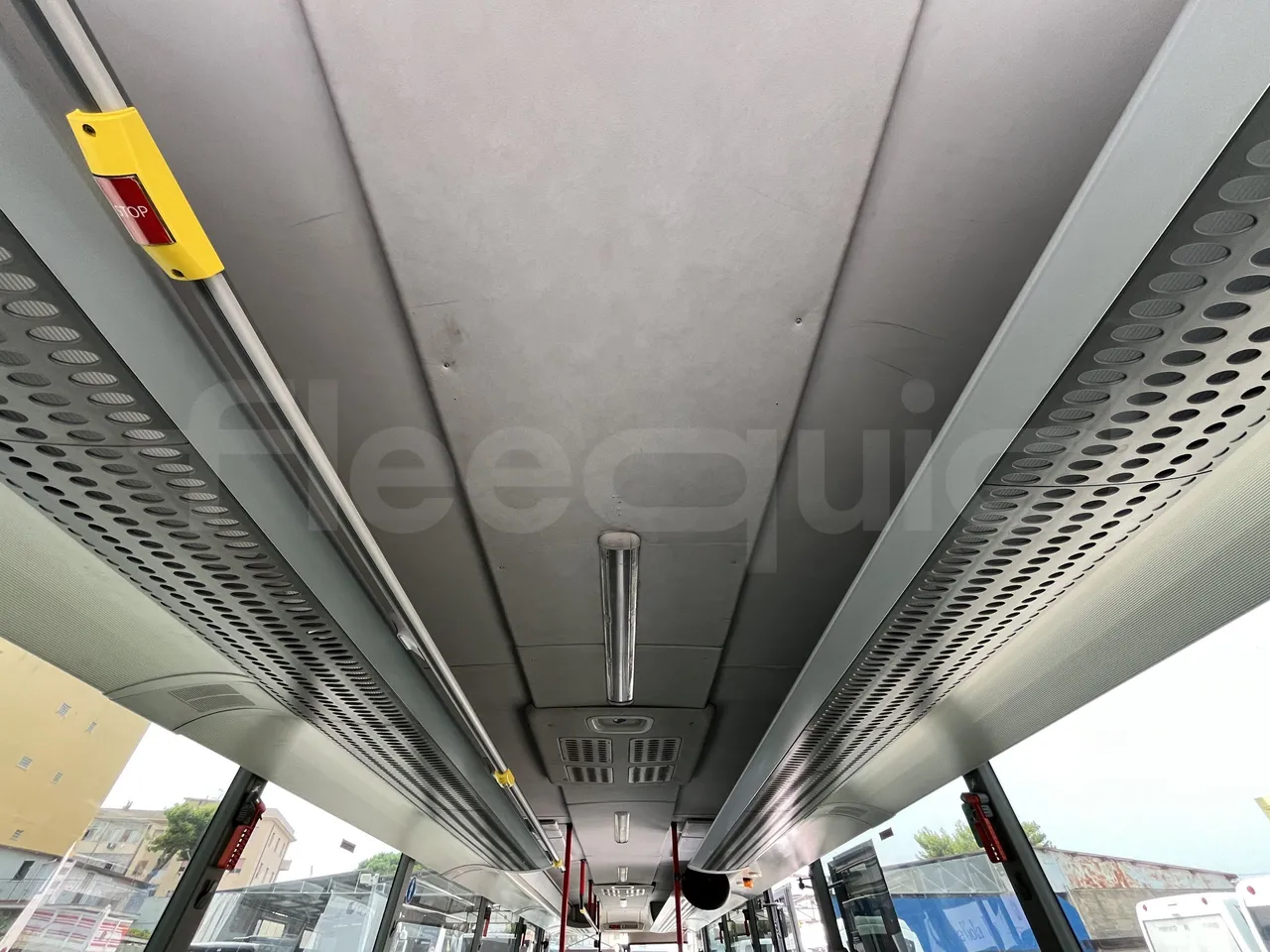 Setra S415 - Overhead Compartments