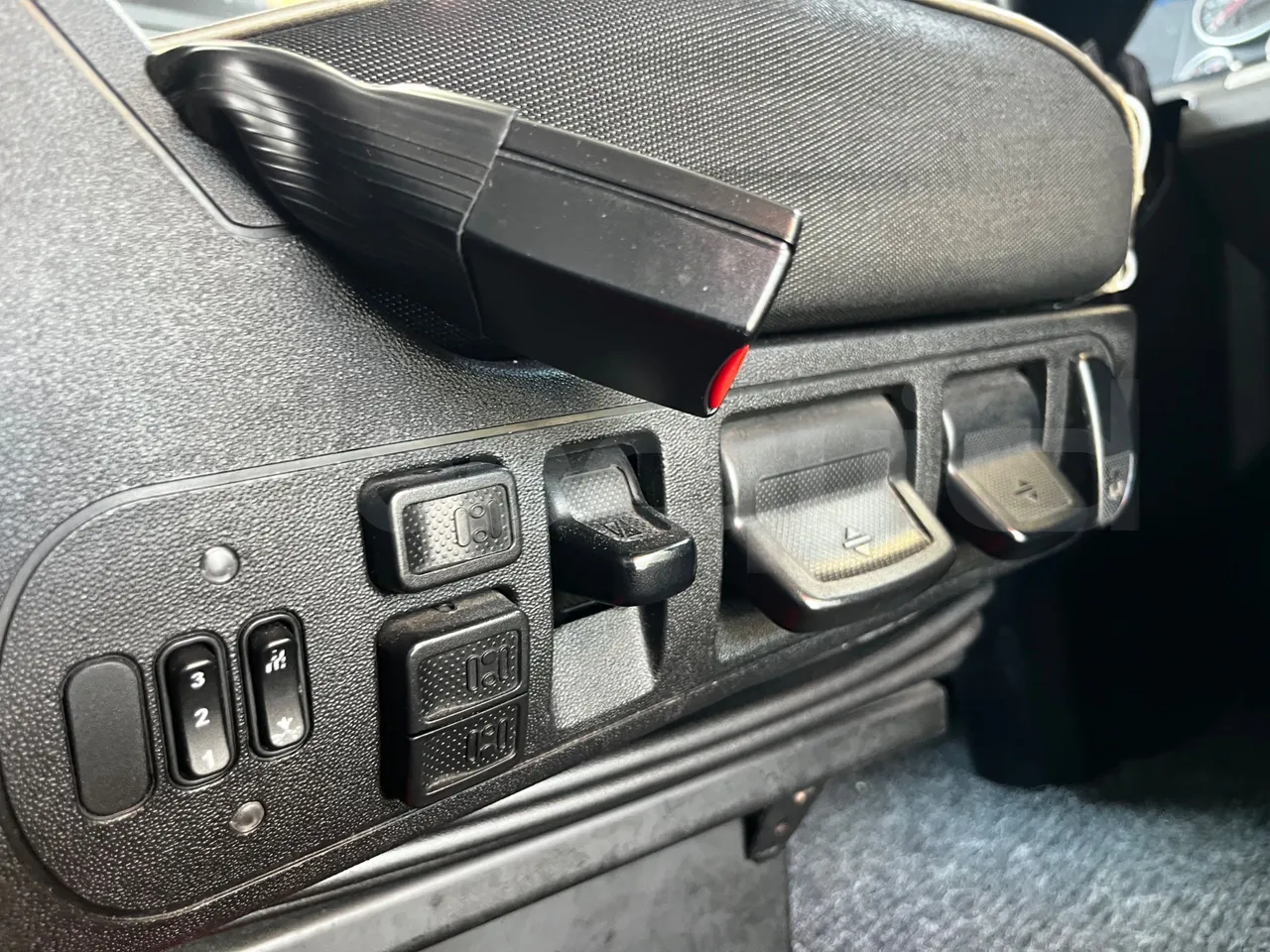 Neoplan Skyliner - command unit indicators