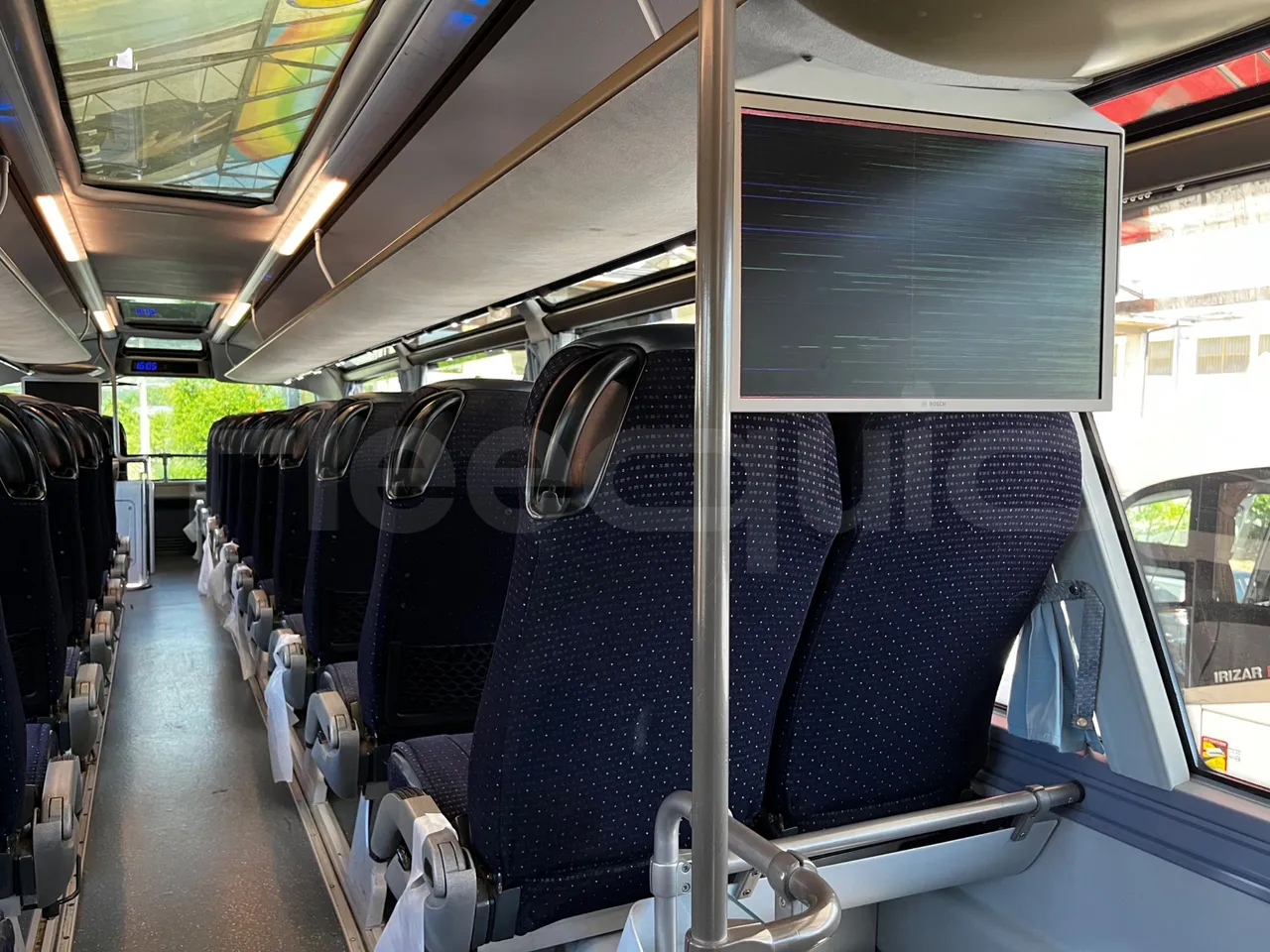 Neoplan Skyliner - coffee machine accessories