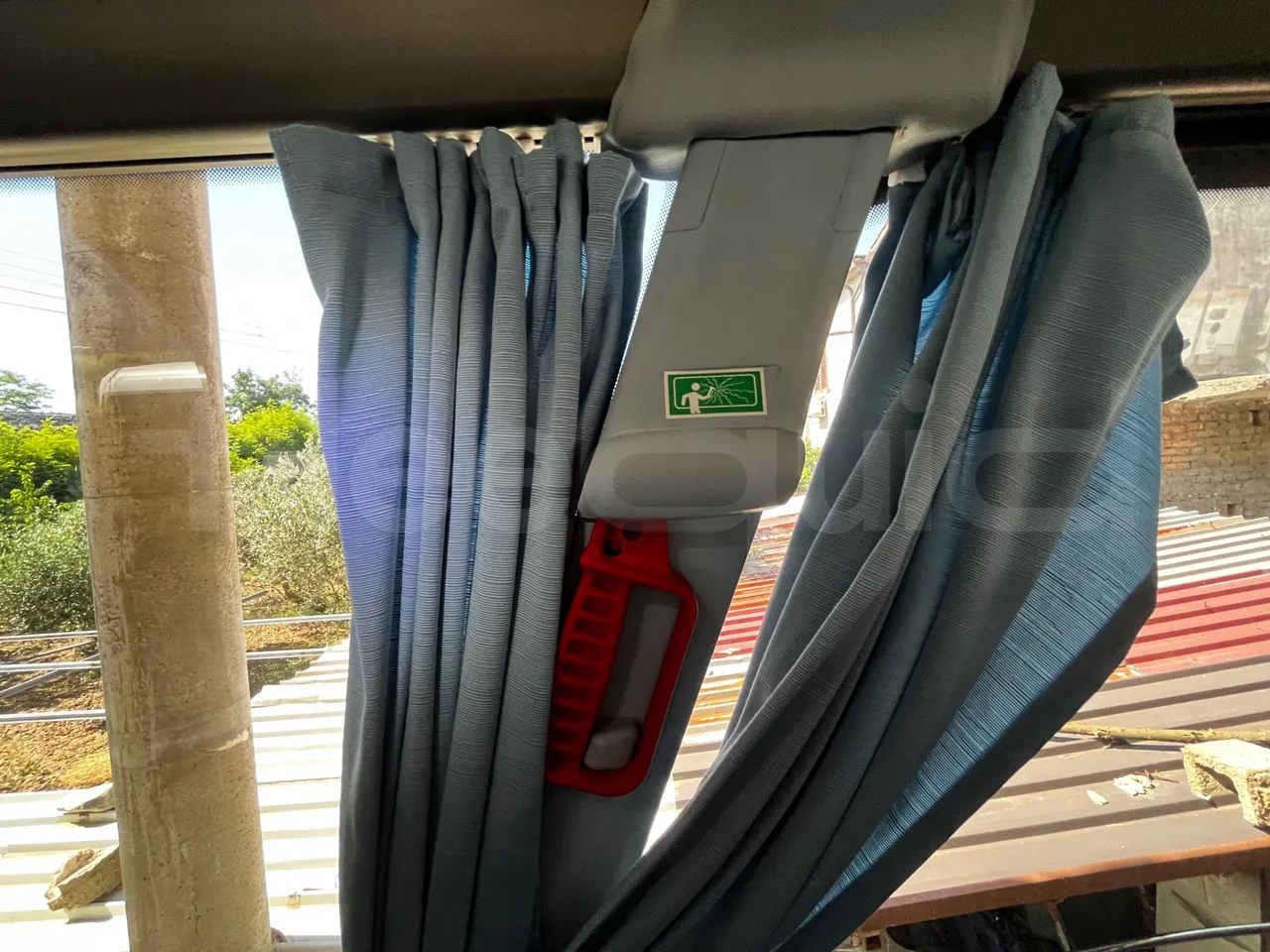 Neoplan Skyliner - disabled area photo