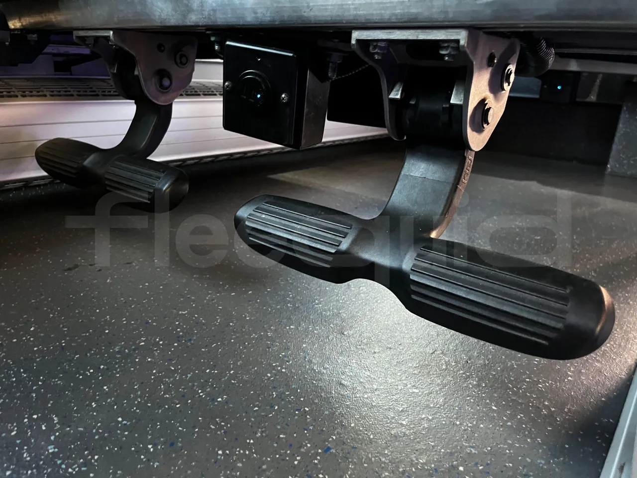 Neoplan Skyliner - roof hatch 3