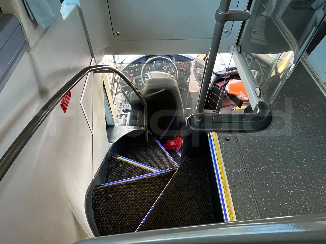 Neoplan Skyliner - power outlets detail