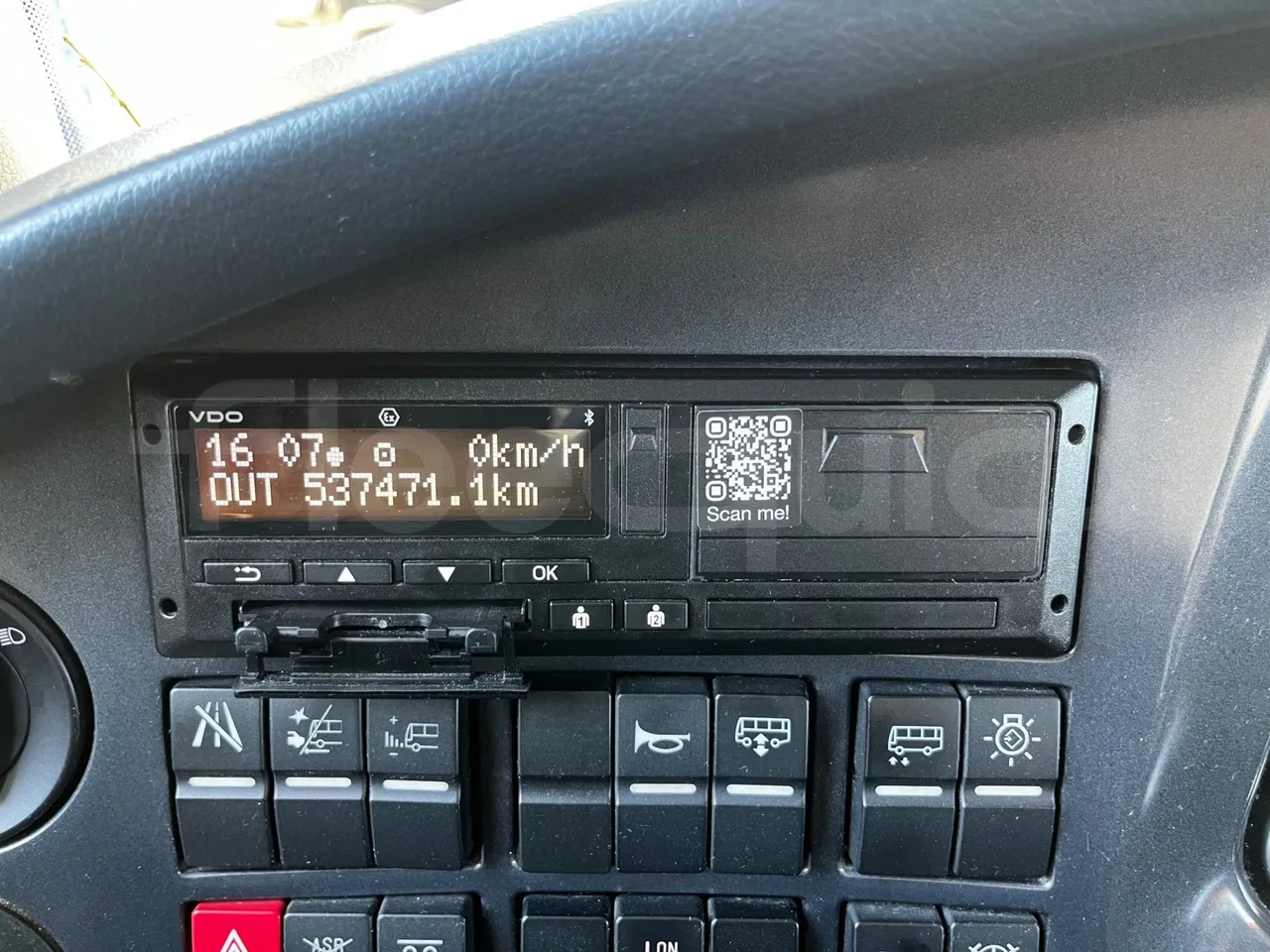 Neoplan Skyliner - Tachograph