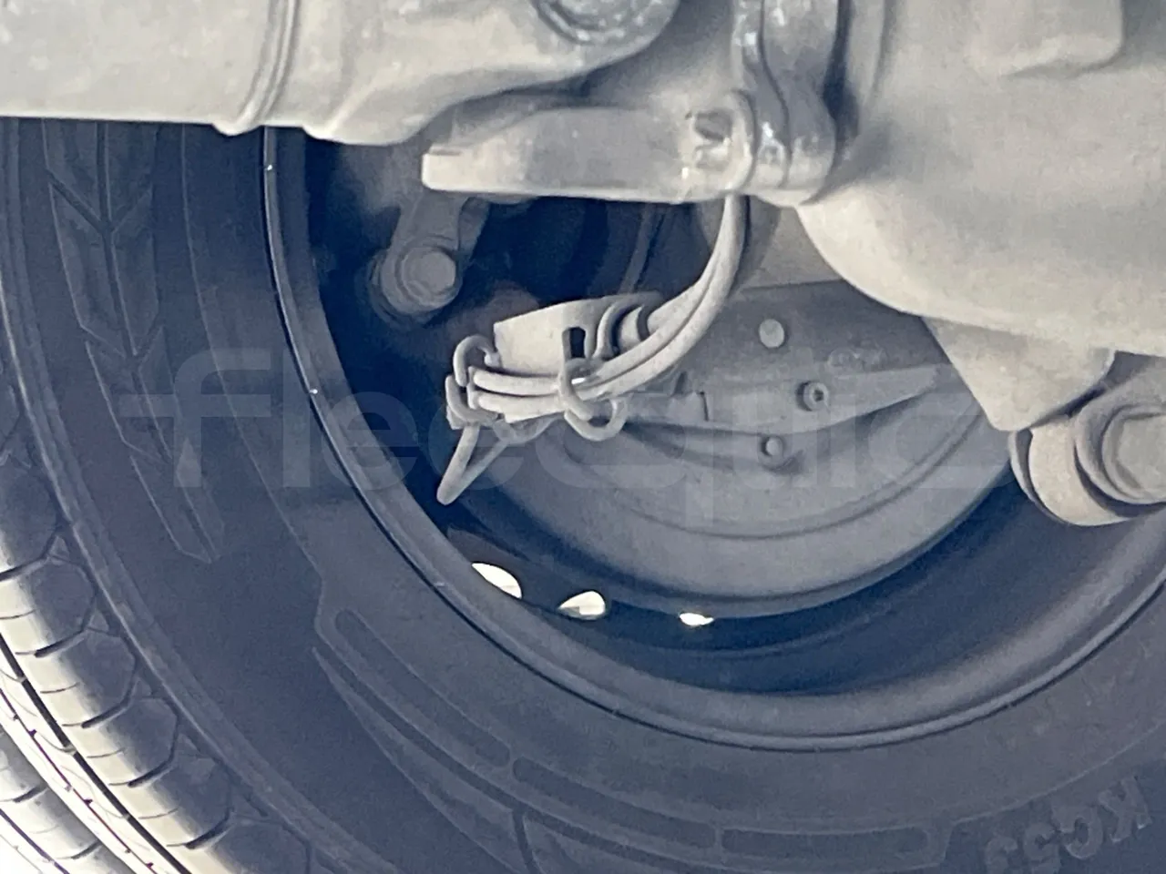 Mercedes-Benz Sprinter 519CDI -EUR5-140kW -7.345m Abitur - axle 2 discs right