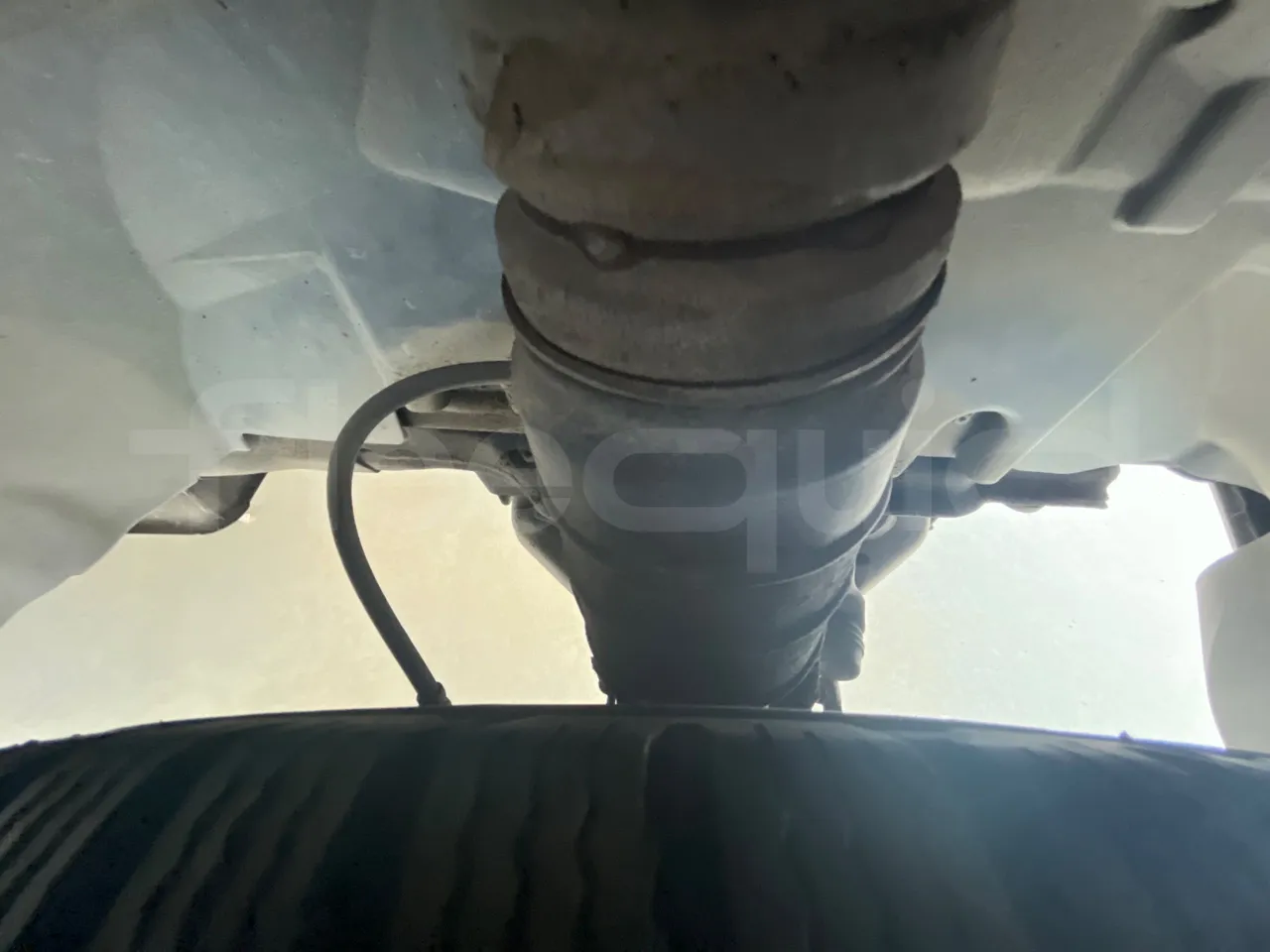 Mercedes-Benz Sprinter 519CDI -EUR5-140kW -7.345m Abitur - front shock absorbers right