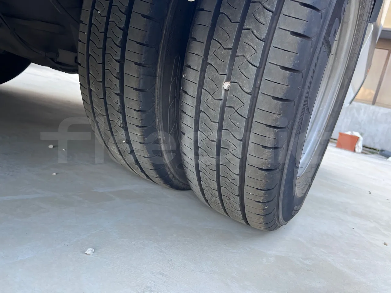 Mercedes-Benz Sprinter 519CDI -EUR5-140kW -7.345m Abitur - tread condition second axle tires left