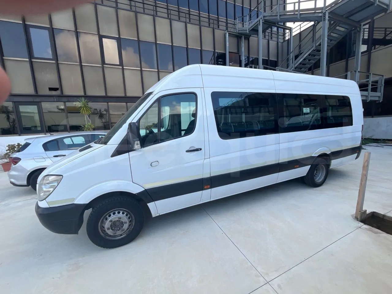 Mercedes-Benz Sprinter 519CDI -EUR5-140kW -7.345m Abitur - left side photo
