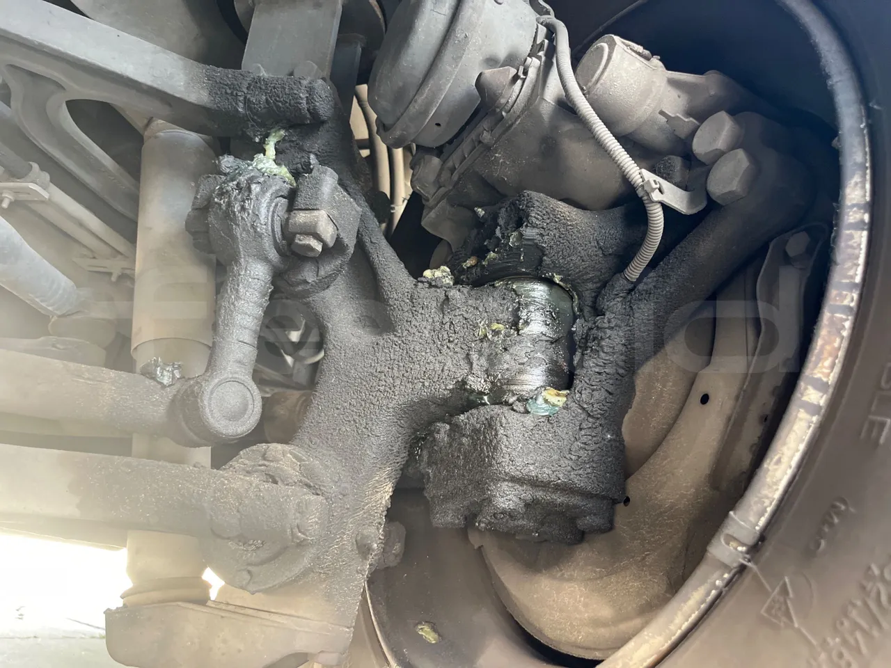 Irizar Scania - front discs right