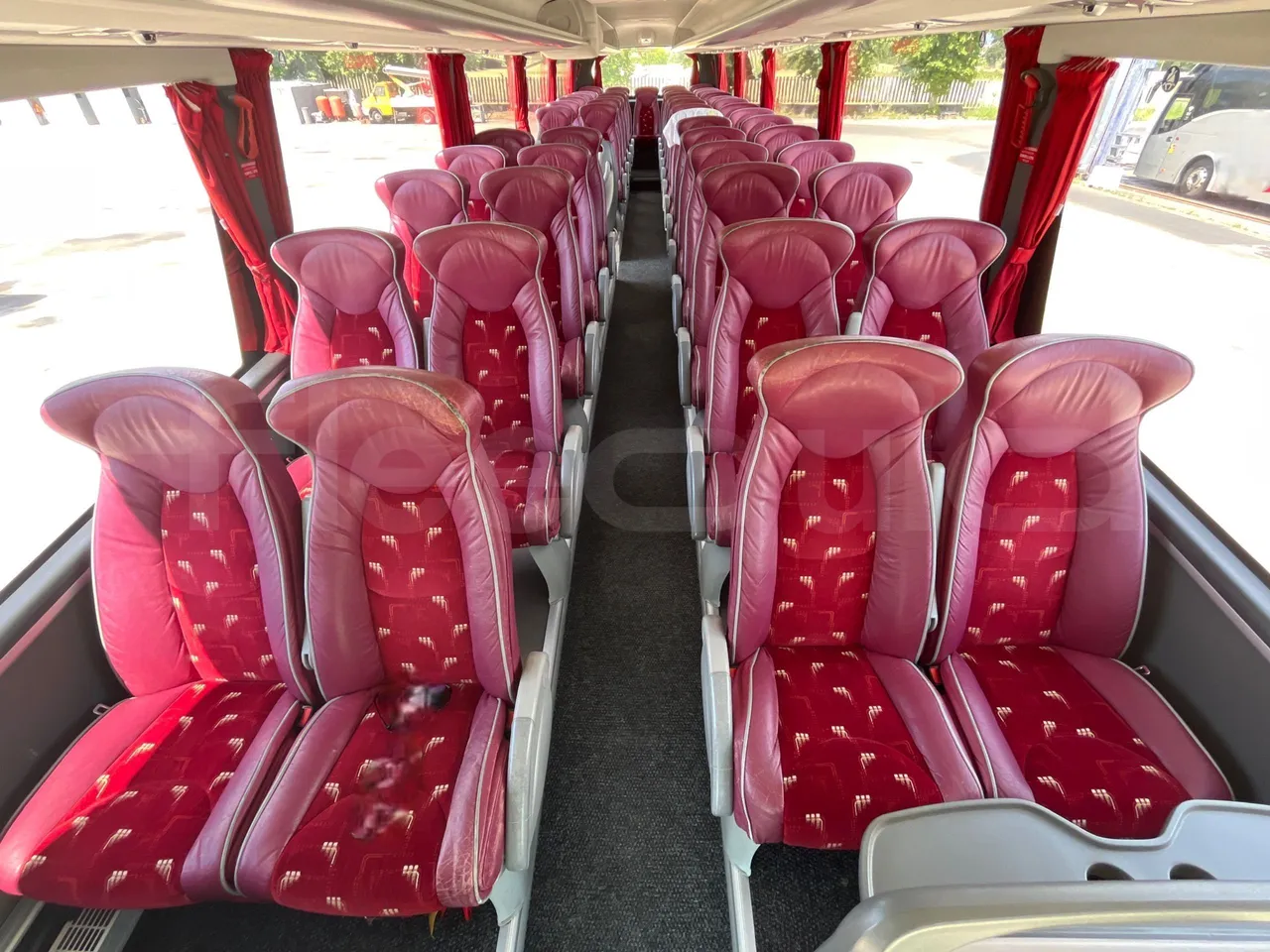 Irizar Scania - handrails photo
