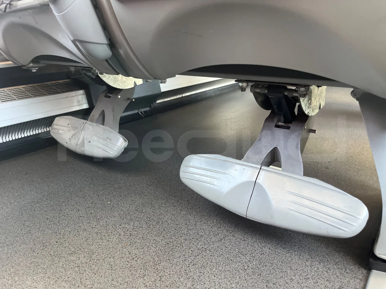 Irizar Scania - roof hatch 3