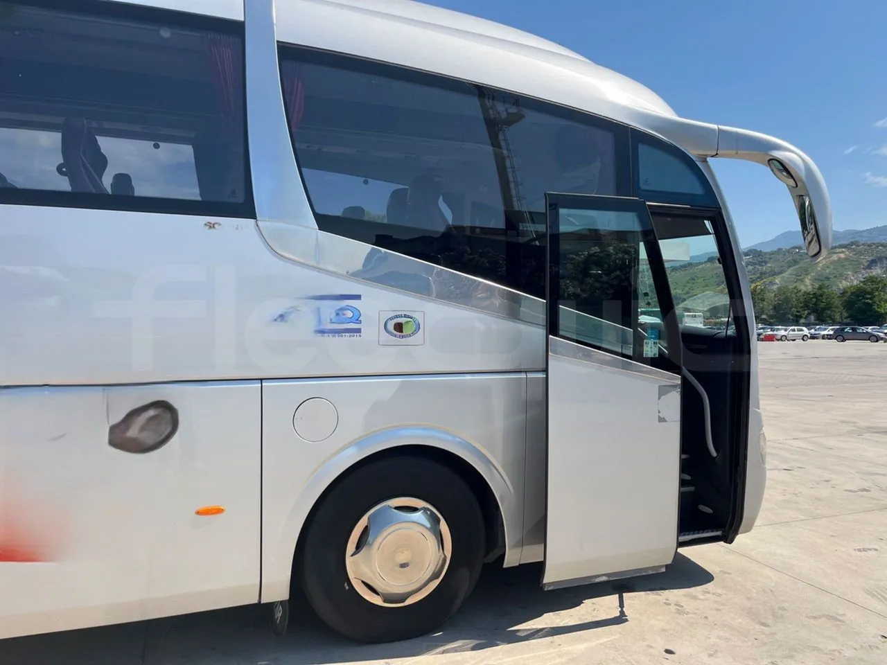 Irizar Scania - platform open photo