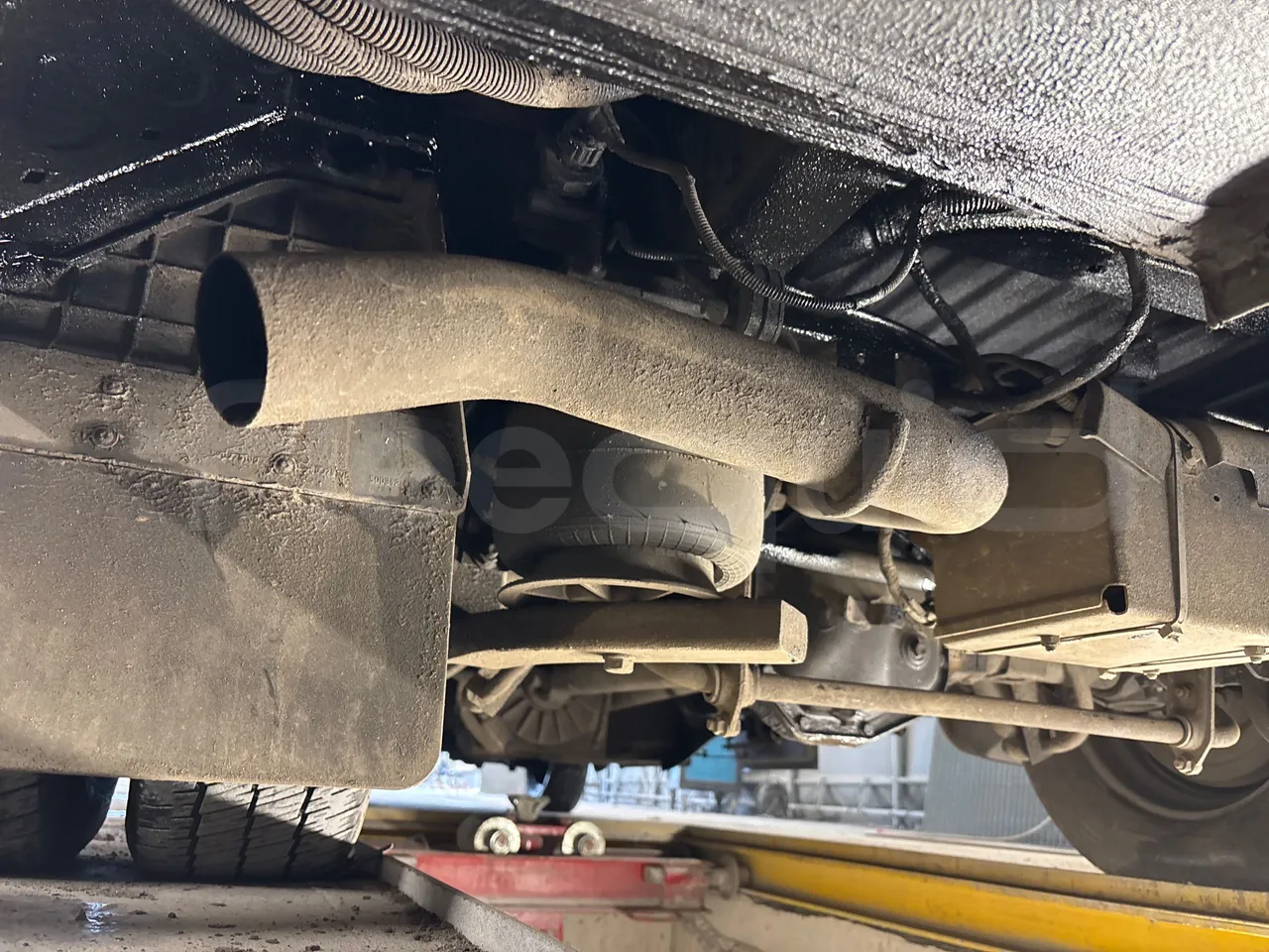 Iveco Daily A40C17 - Euro5 - 125kW - 6mt - exhaust photo