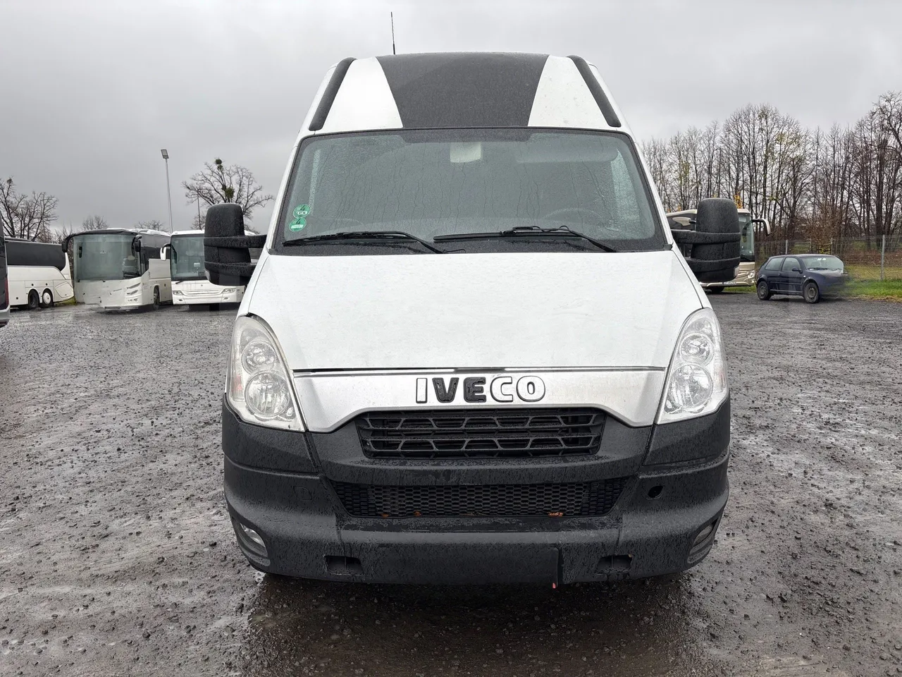 Iveco Daily A40C17 - Euro5 - 125kW - 6mt - front photo