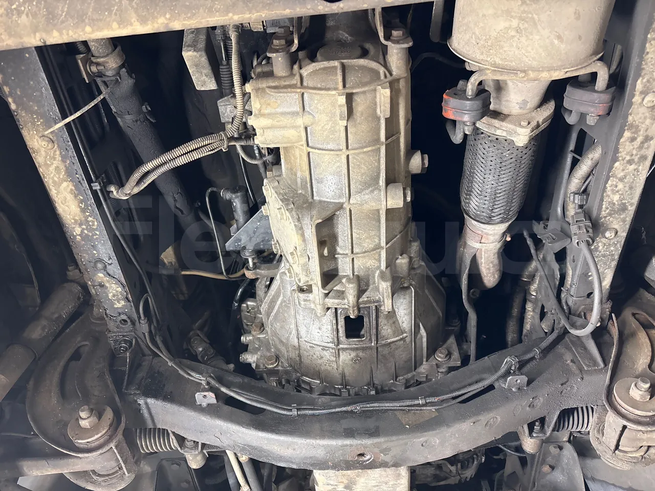 Iveco Daily A40C17 - Euro5 - 125kW - 6mt - gearbox photo