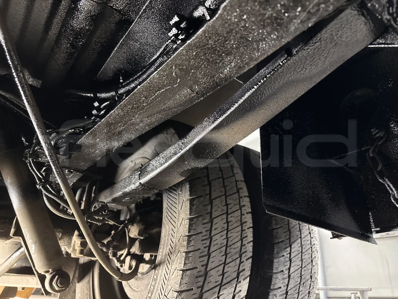 Iveco Daily A40C17 - Euro5 - 125kW - 6mt - axel 3 leaf spring left