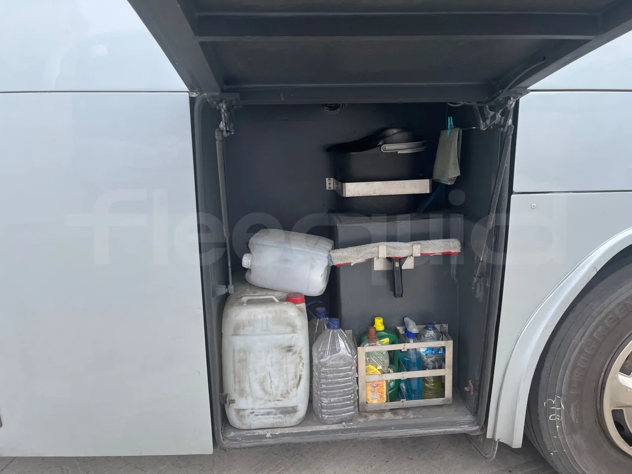 Irizar Scania Century K124EB - EUR3 - 309kW - 15m - jack and driver keys