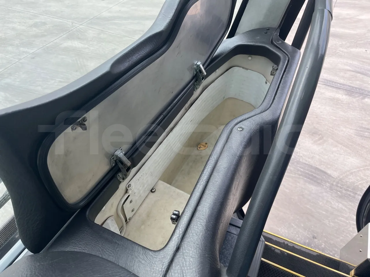 Irizar Scania Century K124EB - EUR3 - 309kW - 15m - coffee machine accessories