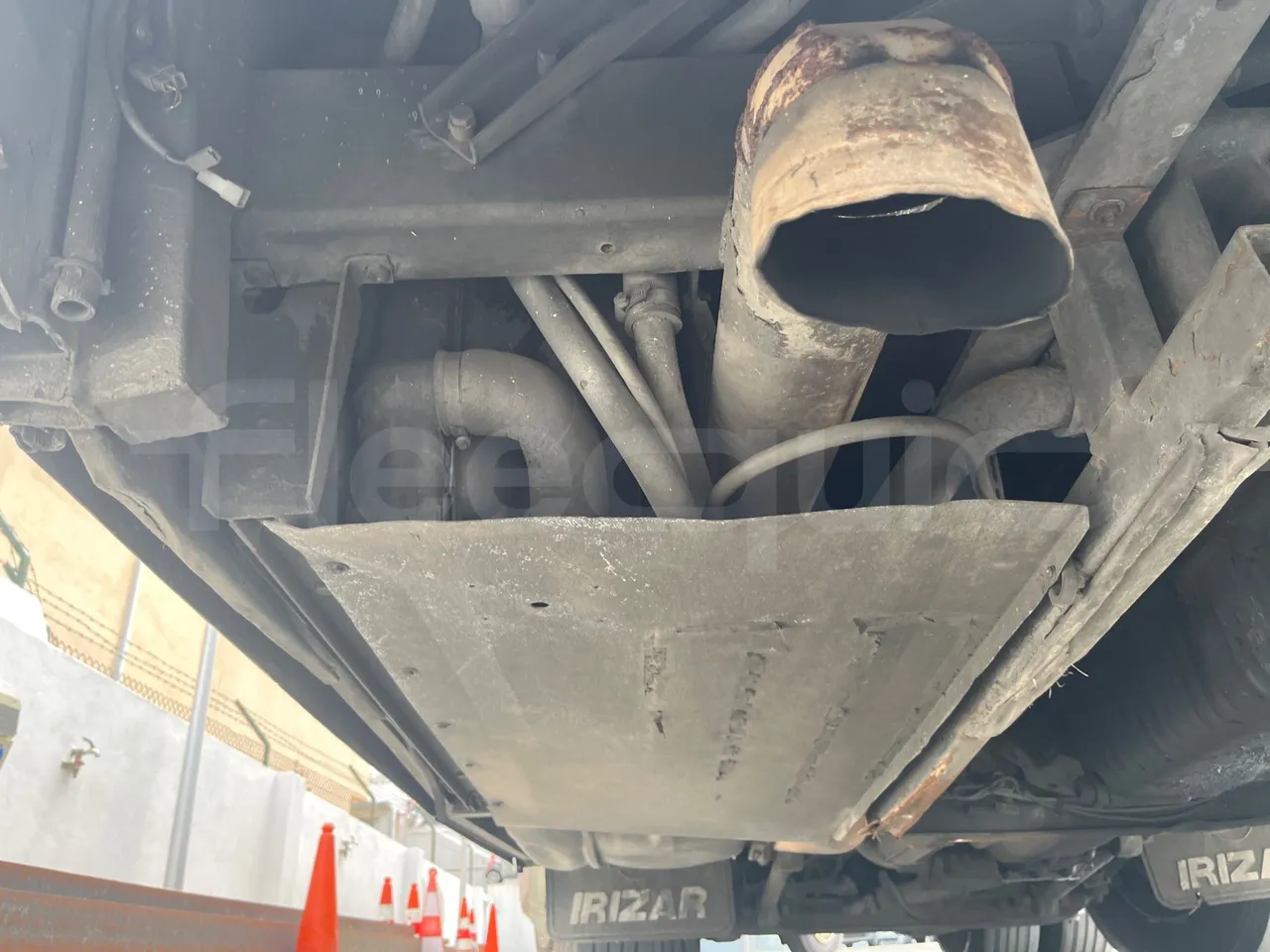 Irizar Scania Century K124EB - EUR3 - 309kW - 15m - exhaust photo