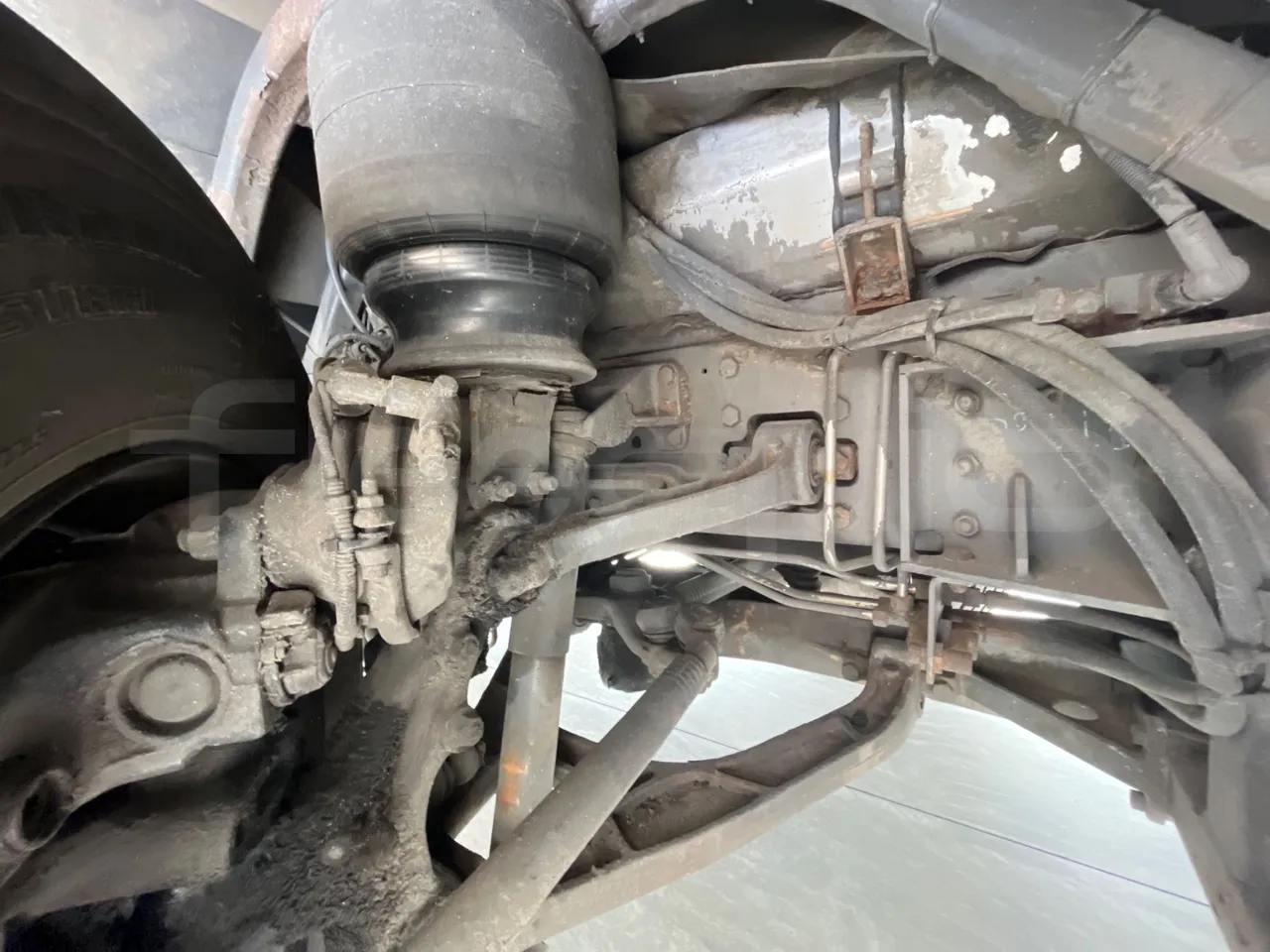 Irizar Scania Century K124EB - EUR3 - 309kW - 15m - front shock absorbers left