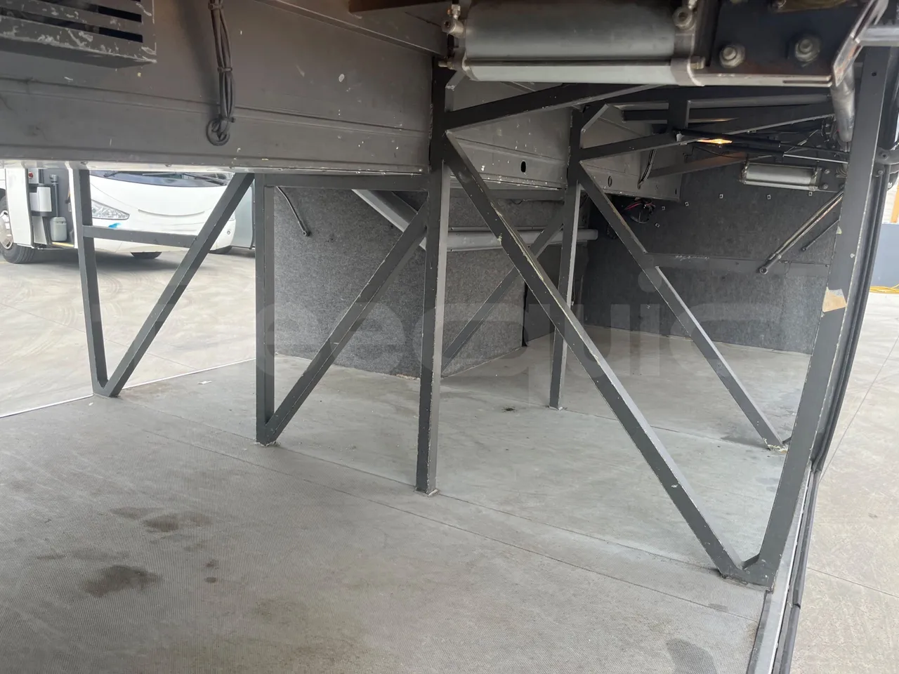 Irizar Scania Century K124EB - EUR3 - 309kW - 15m - internal frame rust check