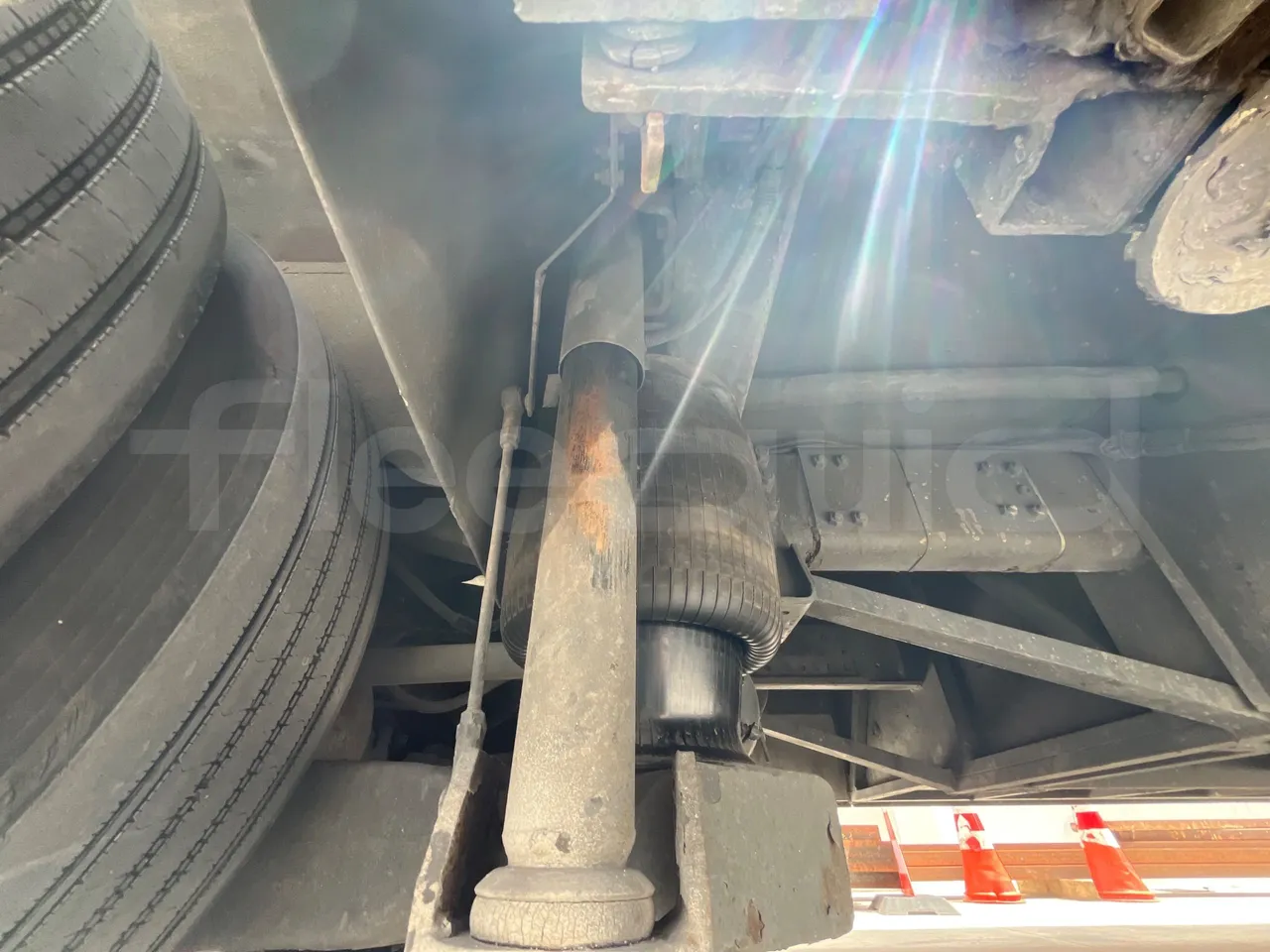 Irizar Scania Century K124EB - EUR3 - 309kW - 15m - axle 2 shock absorbers 1 right