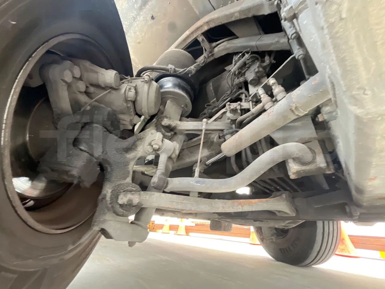 Irizar Scania Century K124EB - EUR3 - 309kW - 15m - front axle right side