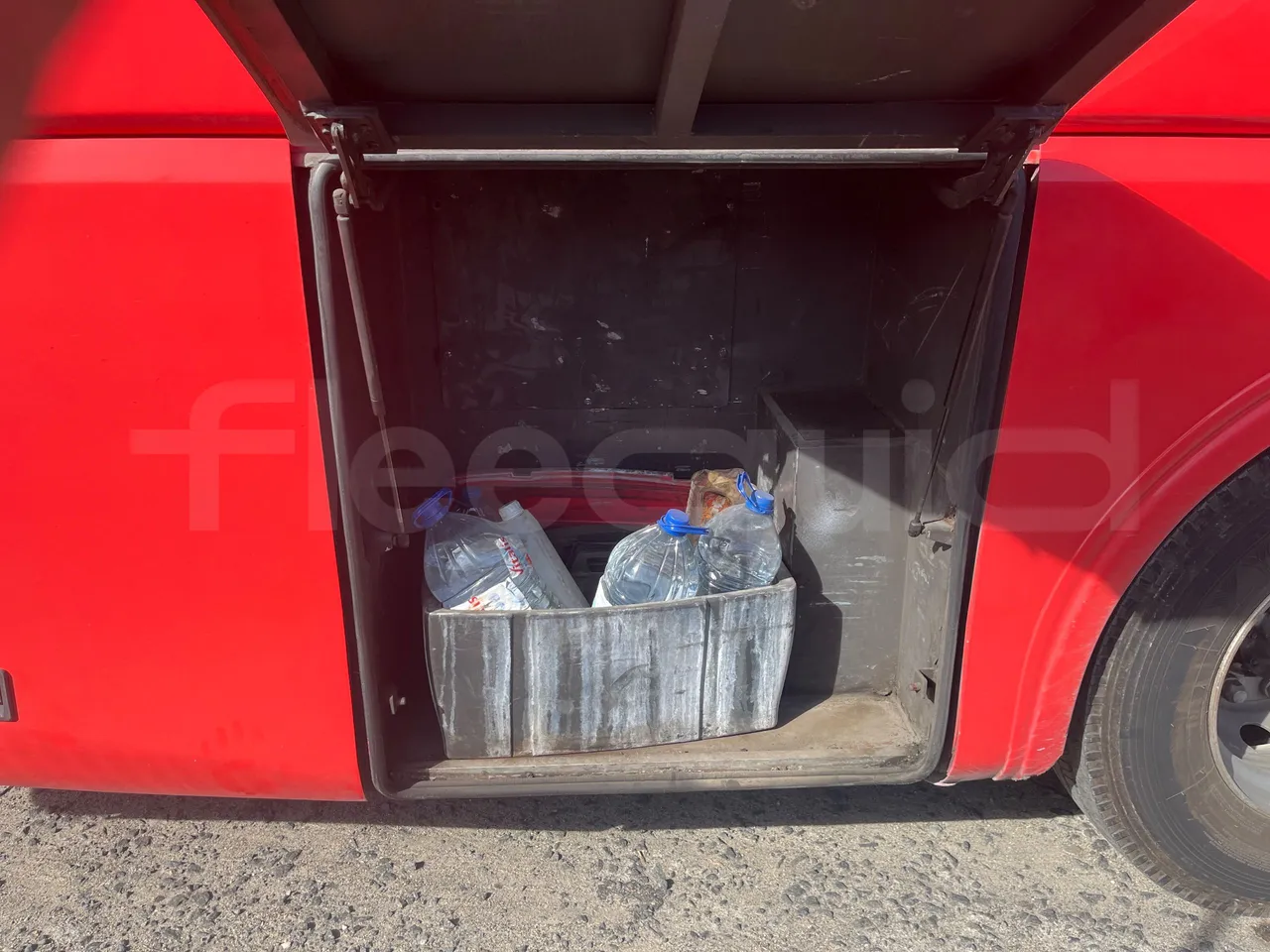 Irizar Scania K 420 EB 4x2 - Euro4 - 309kW - 12.920mt - jack and driver keys