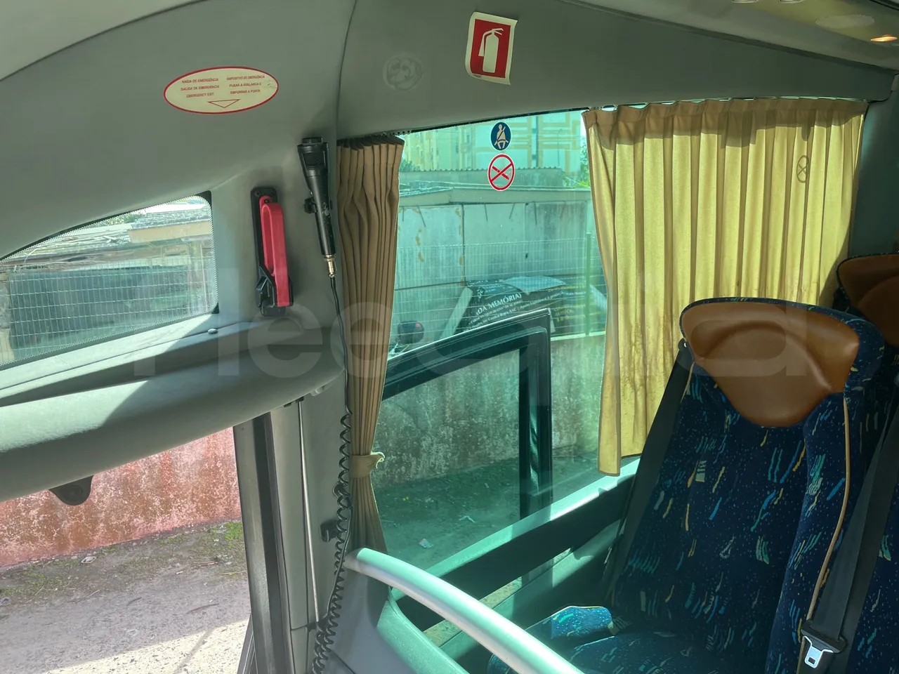 Irizar Scania K 420 EB 4x2 - Euro4 - 309kW - 12.920mt - hostes microphone accessories photo