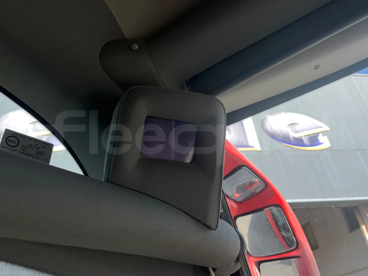 Irizar Scania K 420 EB 4x2 - Euro4 - 309kW - 12.920mt - handrails photo