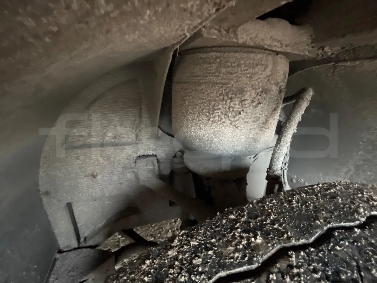 Mercedes-Benz Citaro 628 02 - Euro 6 - 220 kW - 12.140 mt - front shock absorbers right