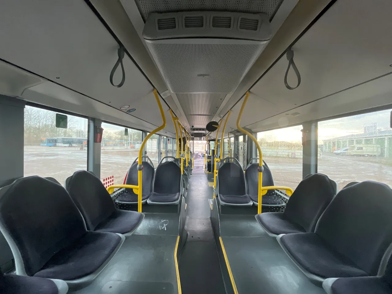 Mercedes-Benz Citaro 628 02 - Euro 6 - 220 kW - 12.140 mt - forward view all seats last row height