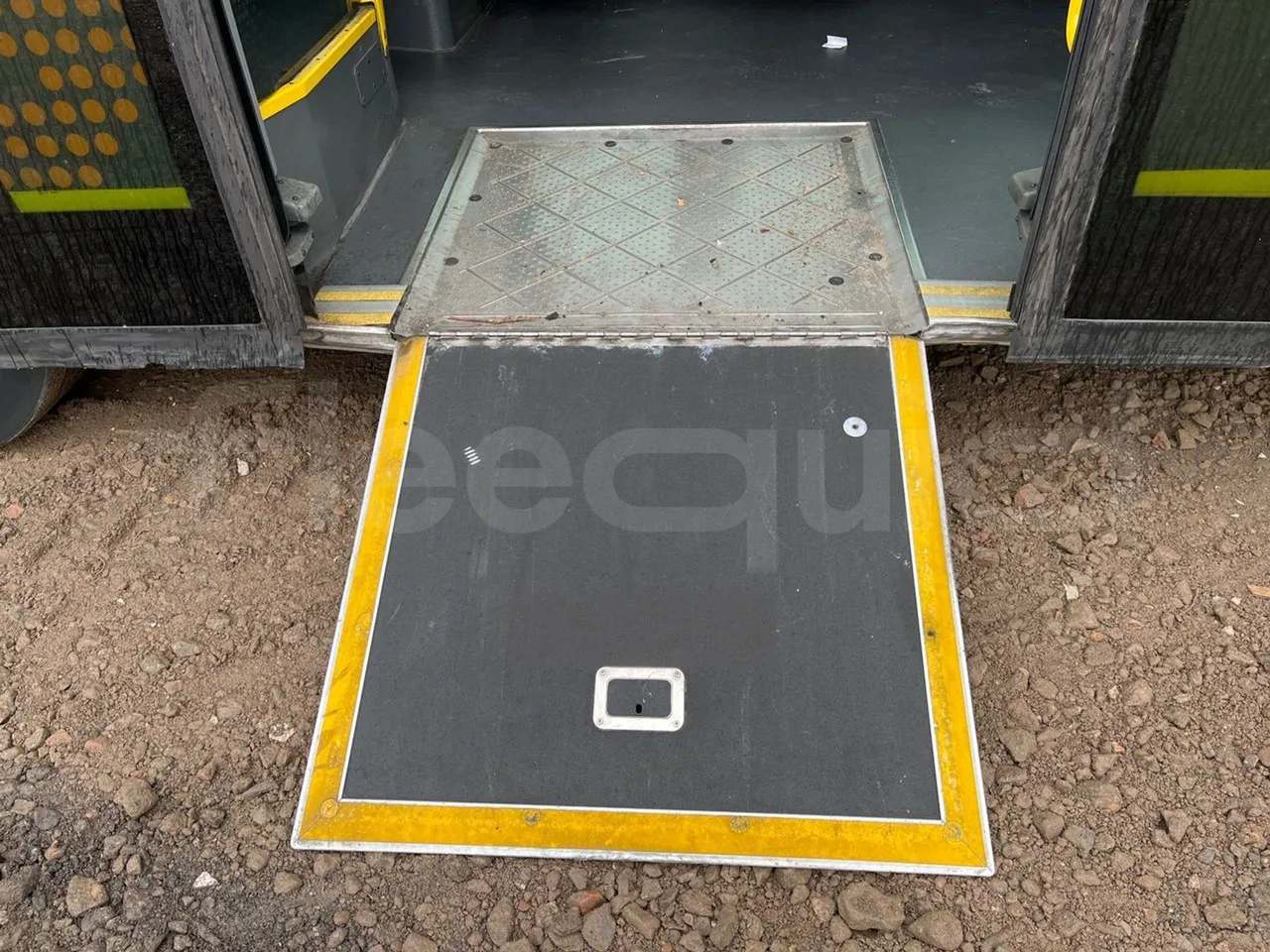 Mercedes-Benz Citaro 628 02 - Euro 6 - 220 kW - 12.140 mt - platform open photo