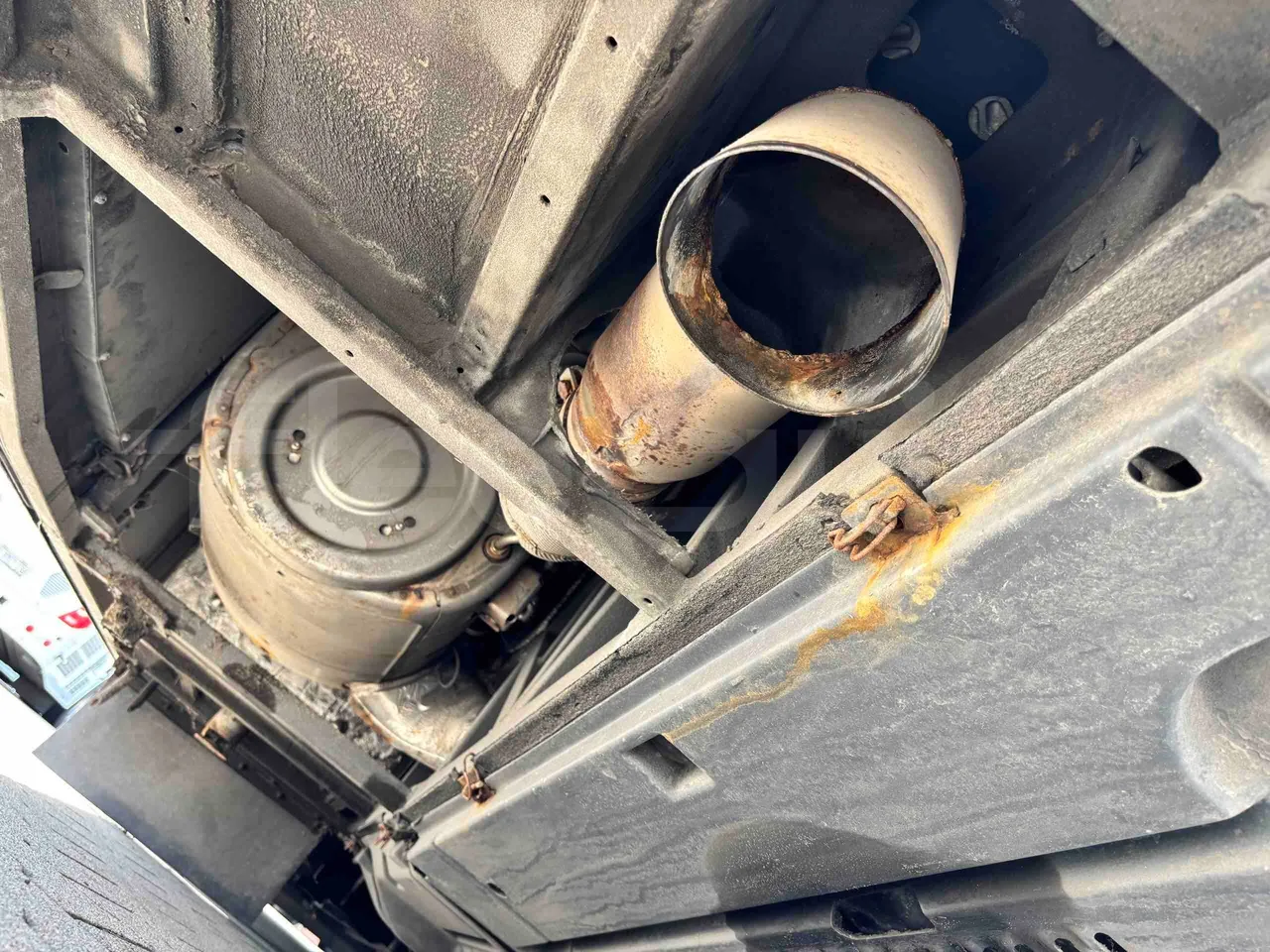 Temsa Safari - exhaust photo