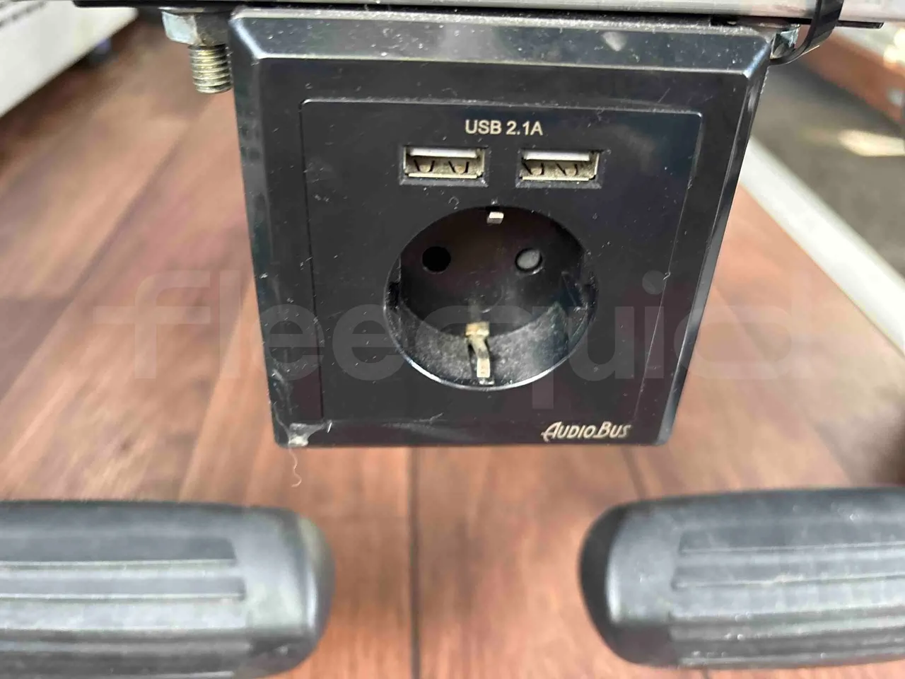 Temsa Safari - power outlets detail