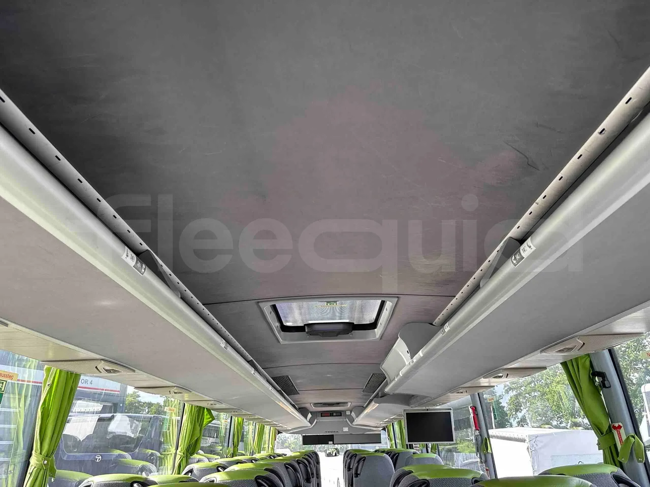 Temsa Safari - overhead compartments photo